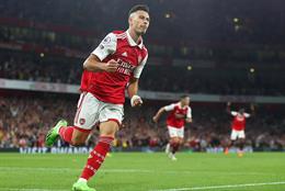 3 lần toàn thắng 5 vòng đầu tiên trong quá khứ: Thành tích của Arsenal thế nào?