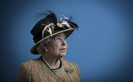 Nữ hoàng Anh Elizabeth II qua đời, Premier League có thể nghỉ hết tháng 9