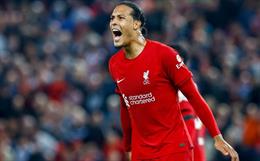 Van Dijk chỉ trích các cựu cầu thủ vì khiến Liverpool chịu thêm áp lực