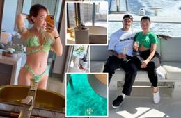 Vợ Coutinho đốn tim NHM trong bộ bikini màu xanh