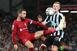 Tuyển Anh khiến Liverpool méo mặt