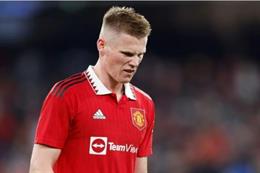 VIDEO: McTominay cục súc với đồng đội trên sân tập 