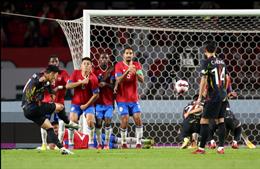 VIDEO: Siêu phẩm đá phạt của Son Heung-min giúp Hàn Quốc thoát thua