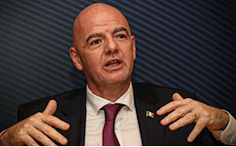 Chủ tịch FIFA: World Cup 2 năm 1 lần có thể ngăn người di cư chết trên biển