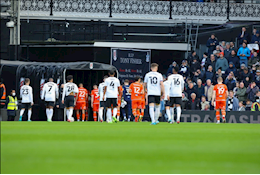 CĐV Fulham qua đời ở trận đấu với Blackpool