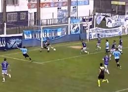 VIDEO: NHM phẫn nộ khi trọng tài công nhận bàn thắng khó tin