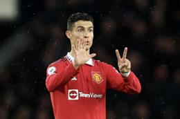 Cristiano Ronaldo nói gì về cột mốc 700?