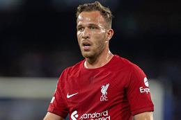 Liverpool không vội trả Arthur về Juventus 