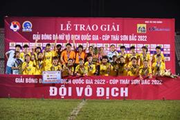 CLB TPHCM I đăng quang ngôi vô địch với thành tích bất bại