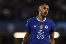 Rio Ferdinand bất ngờ phản pháo Aaron Ramsdale về trường hợp của Aubameyang