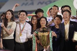 Chủ tịch Hà Nội FC tiết lộ lý do chia tay HLV Chun Jae Ho