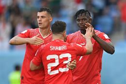 ĐT Cameroon thất bại trước Thụy Sĩ bởi cầu thủ...Cameroon