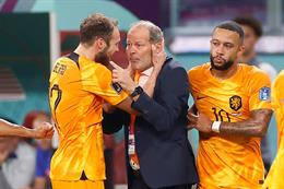 Daley Blind ăn mừng cùng người đặc biệt sau khi sút tung lưới ĐT Mỹ