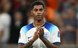 HLV Ten Hag chỉ ra điểm Rashford trội hơn Mbappe