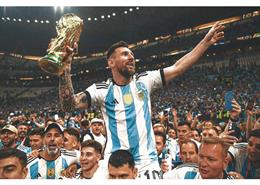 Leo Messi vô địch World Cup: Hồi kết cho cuộc chiến GOAT