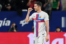 Lewandowski đổ lỗi cho chấn thương khiến Barca bị loại ở C1