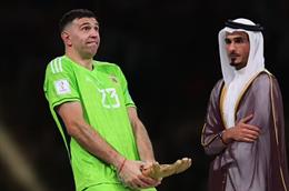 Unai Emery không hài lòng, muốn đẩy Emiliano Martinez rời Aston Villa