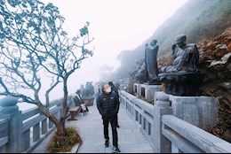 HLV Park Hang Seo rủ vợ đi Sapa vãn cảnh đầu năm