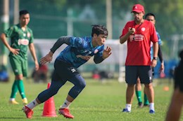 Cơ hội tới tay thủ môn Bùi Tiến Dũng sau vòng 3 V-League 2022