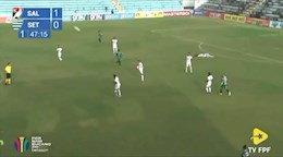 VIDEO: Cú phá bóng thành bàn ở cự ly hơn 70m được đề cử giải Puskas