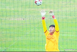 HLV Lee Young Jin vắng mặt trong buổi tập đầu của U23 Việt Nam