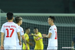Vì sao trọng tài không công nhận bàn thắng của Triệu Việt Hưng?