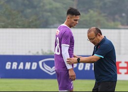Adriano Schmidt minh oan cho HLV Park Hang Seo trên báo Đức