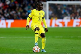 Kante mắc lỗi trong cả 2 bàn thua của Chelsea trước Real