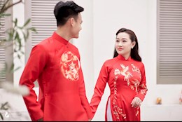 Hậu vệ Hồ Tấn Tài rạng ngời trong ngày trọng đại