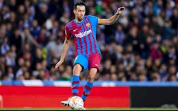 Busquets vượt qua Iniesta về số lần khoác áo Barca, tiến sát Xavi và Messi