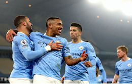 Pep Guardiola nên làm gì với Gabriel Jesus?