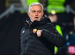 Jose Mourinho lên tiếng về thất bại gây sốc của Roma