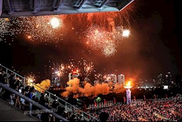 Pháo hoa rực trời trong Lễ khai mạc SEA Games 31