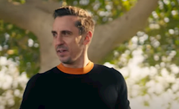 Gary Neville chỉ ra 4 bản hợp đồng có thể cải thiện MU