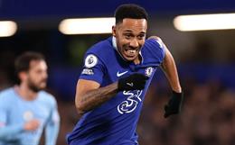 HLV Potter giải thích lý do rút Aubameyang khỏi sân sớm trước Man City