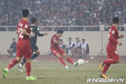 Đoàn Văn Hậu hụt siêu phẩm ghi bàn trước khung thành Indonesia
