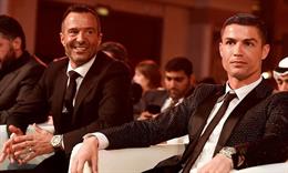 Ronaldo chia tay Jorge Mendes không phải vì bài phỏng vấn "đi vào lòng đất"