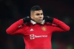 Huyền thoại Arsenal ngả mũ trước Casemiro