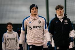 Erik ten Hag xác nhận một điều về Marcel Sabitzer