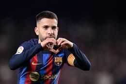 Jordi Alba chia tay Barcelona sau 11 năm