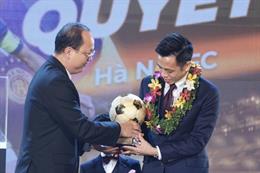 Văn Quyết đạt danh hiệu Quả bóng Vàng Việt Nam 2022 