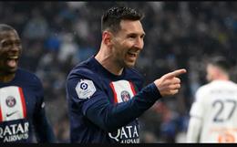 Messi chính thức chạm cột mốc ghi bàn khủng chỉ Ronaldo có được