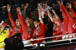 Dàn sao MU đồng loạt đăng tút sau chức vô địch Carabao Cup