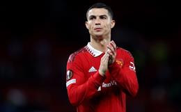 Cristiano Ronaldo có được nhận huy chương vô địch Carabao Cup không?