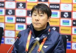 HLV Shin Tae Yong lo lắng về U20 World Cup 2023