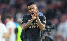 Gabriel Jesus cùng các đồng đội làm khách tại BĐN