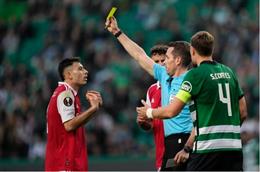 Sai lầm khó tin ở trận Sporting Lisbon vs Arsenal