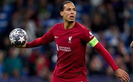 Van Dijk là nguyên nhân khiến Liverpool chơi tệ mùa này