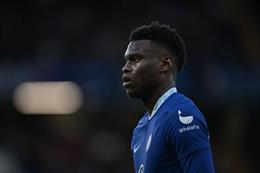 Hậu vệ Chelsea chấn thương, ngồi ngoài tới đầu mùa sau