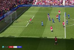 Pha bỏ lỡ khó tin của Aaron Wan-Bissaka